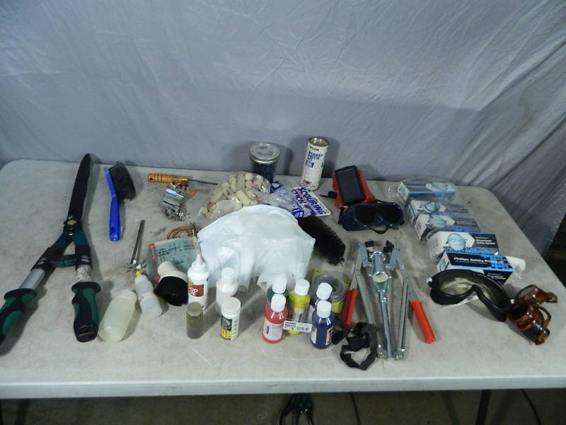 lot 139 image: Safety Glasses, Trimmer, Etc