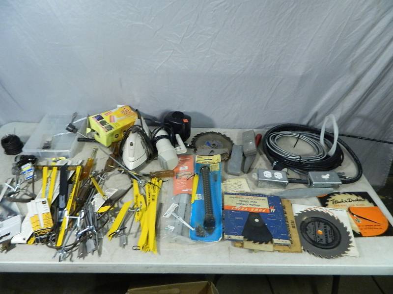 lot 153 image: Assorted Saw Blades, Tools, Shop Supplies, Etc