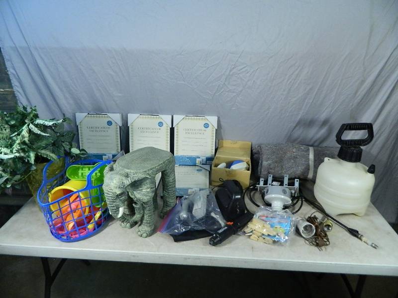 lot 167 image: Elephant Stand, Certificates, Wool, Shop Supplies