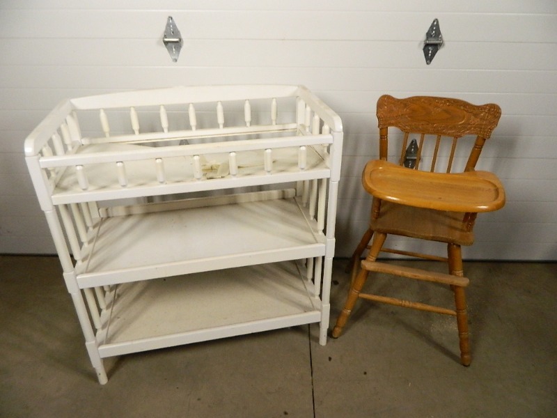 lot 223 image: Wood Chair and Changing Table