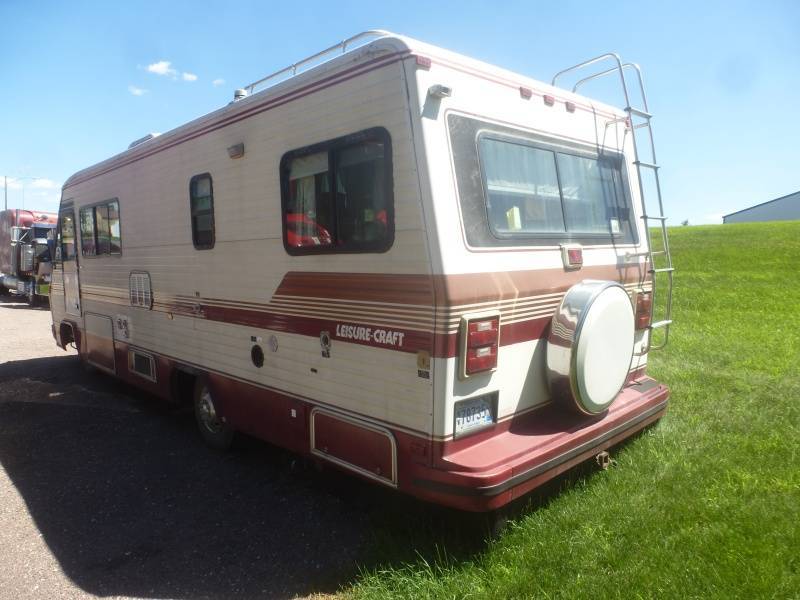 1989 Leisure Craft Motor Home