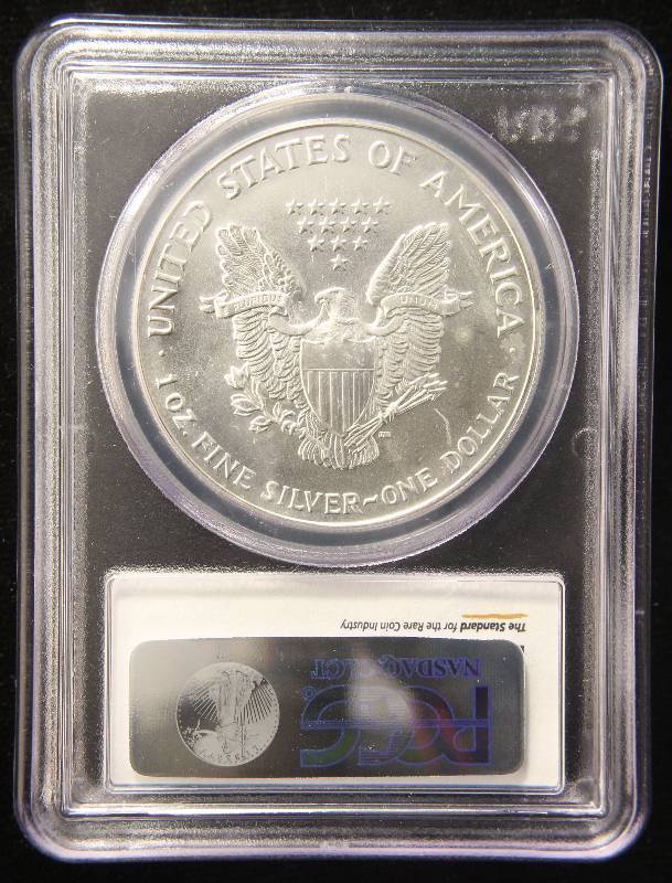 1993 AMERICAN SILVER EAGLE 1 TROY OZ. .999 FINE SILVER GEM BU PCGS