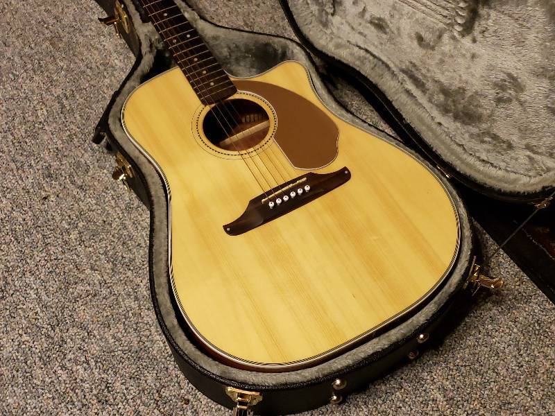 lot 13 image: Fender California Series Sonoran Electric Acoustic Guitar