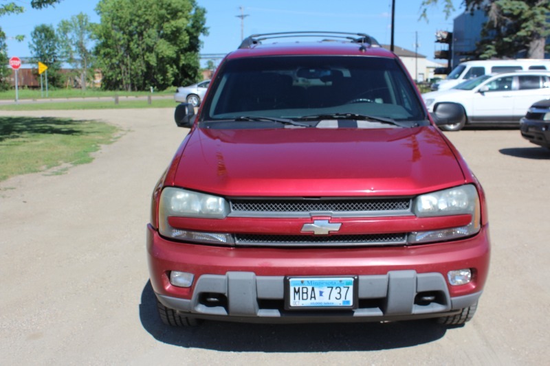 2004 Chevrolet Trailblazer LT - 2 Owner - 7 Passenger -