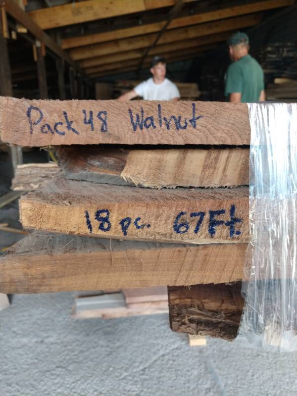 Walnut Boards 1 Inches Thick