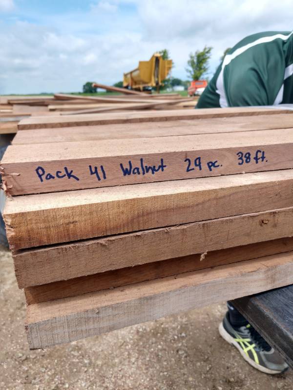 Hobby Wood Walnut Boards 1.25 Inches Thick x 51.5 inches Long
