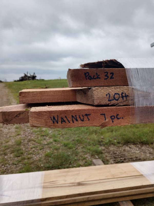 Craft-wood Walnut Boards 1 Inches Thick x 92 inches Long