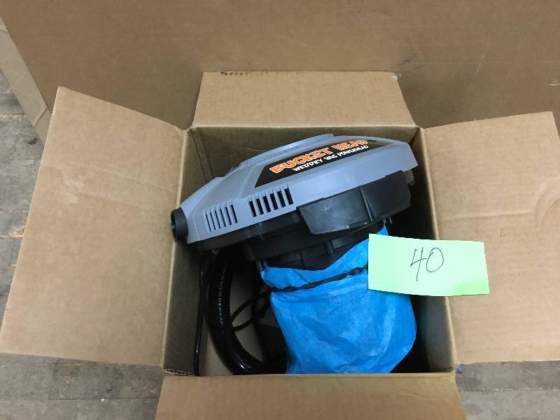 BUCKET HEAD 5 gal. 1.75-Peak HP Wet Dry Vac  USED in working conditions