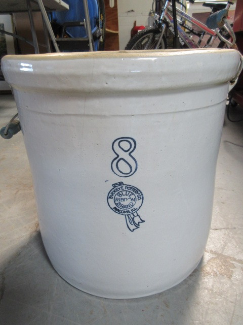 lot 504 image: BUCKEYE POTTERY 8 GALLON CROCK