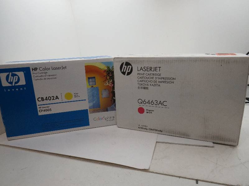 lot 14 image: LOT OF 2 HP TONERS CB402A AND Q6463AC