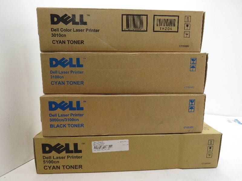 lot 35 image: LOT OF 4 DELL TONERS