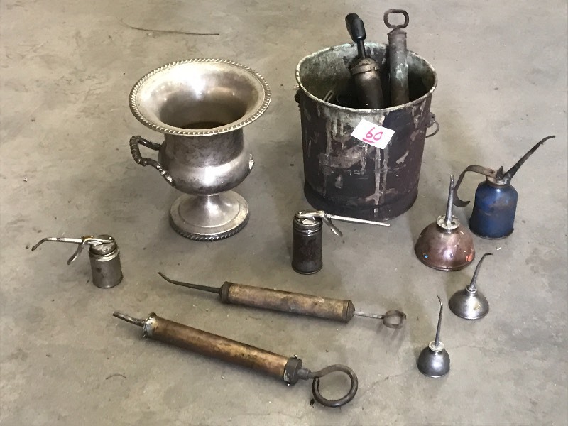 lot 60 image: Bucket Of Vintage Oilers & Greasers...
