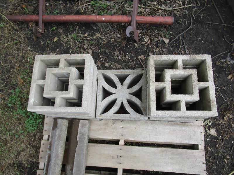 Stepping Stone Bricks