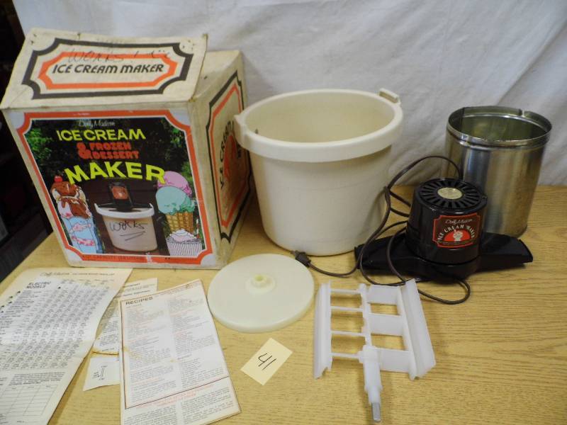 lot 41 image: Ice Cream Maker