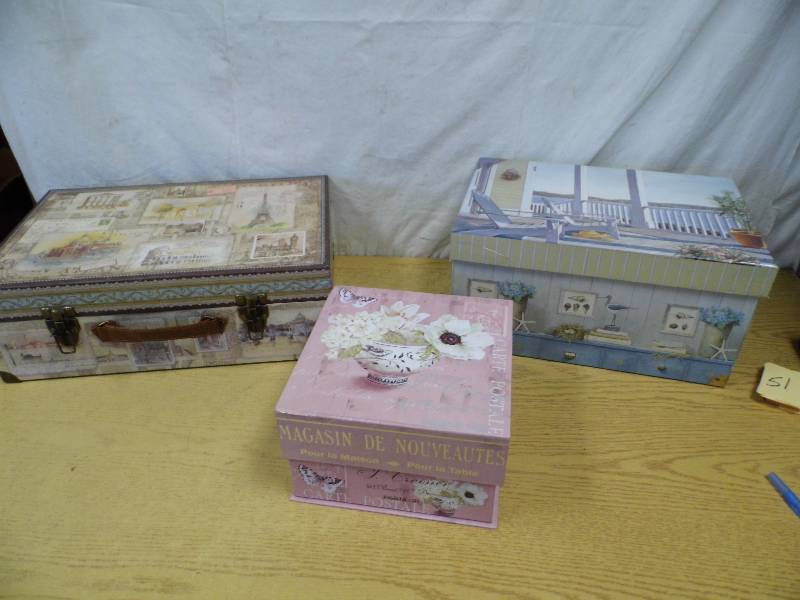 lot 51 image: Decorative Storage Boxes