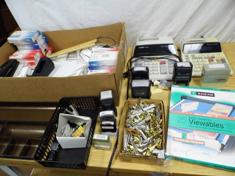 lot 78 image: Office Supplies