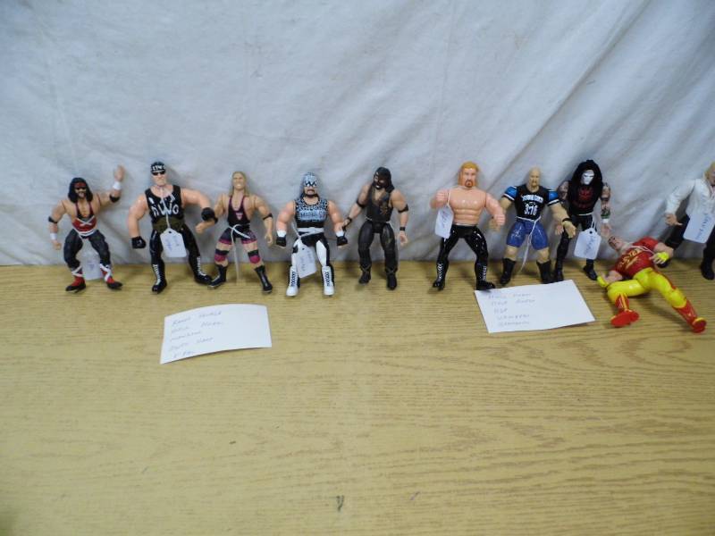 lot 96 image: Wrestling Figures