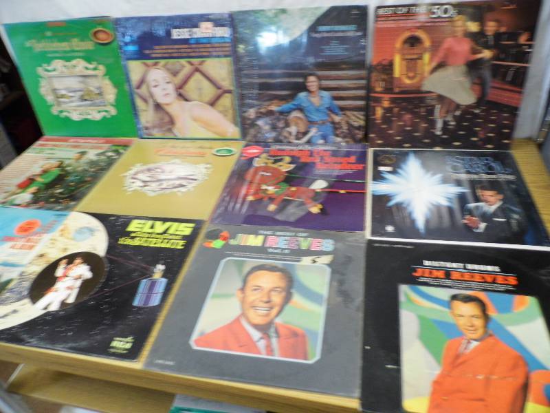 lot 131 image: Albums