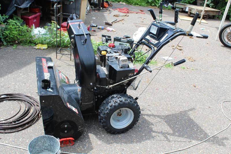 2003 Murray Blizzard 29in.-Cut Snow blower