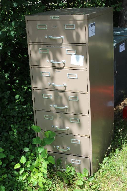 Steelmaster 7-Drawer Metal File Cabinet