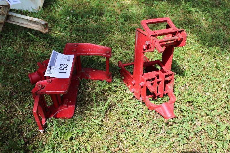 Qual-Craft Wall Jacks