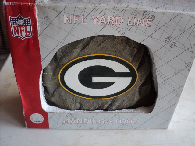 lot 9 image: Green Bay Packers stone...