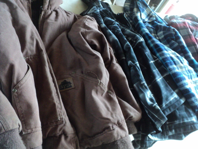 lot 24 image: 4 mens size L jackets in Rubbermai...