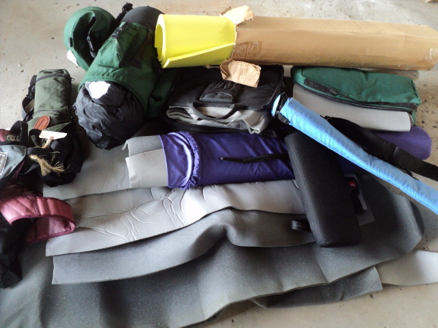 lot 42 image: huge lot of foam material and bags...