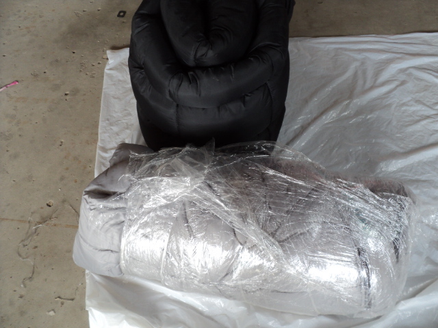 lot 51 image: 2 waterproof sleeping bags...