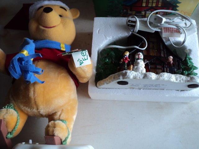 lot 77 image: Christmas bear and lamp...
