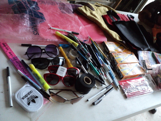 lot 83 image: toys, pens, bags, and miscellaneous...
