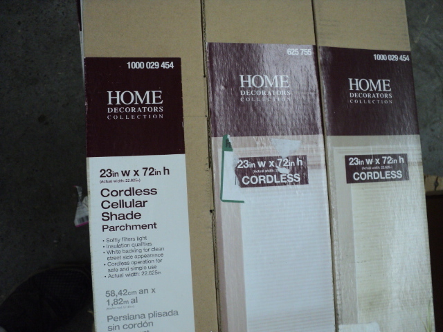 lot 100 image: 6 blinds 23 x 72...