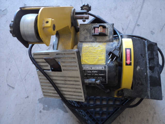 lot 135 image: 5 disc sander - untested...