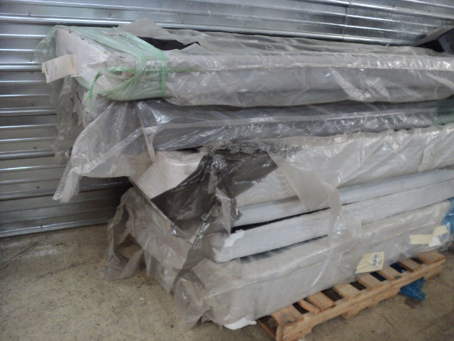 lot 138 image: 6 new twin size box springs - might...