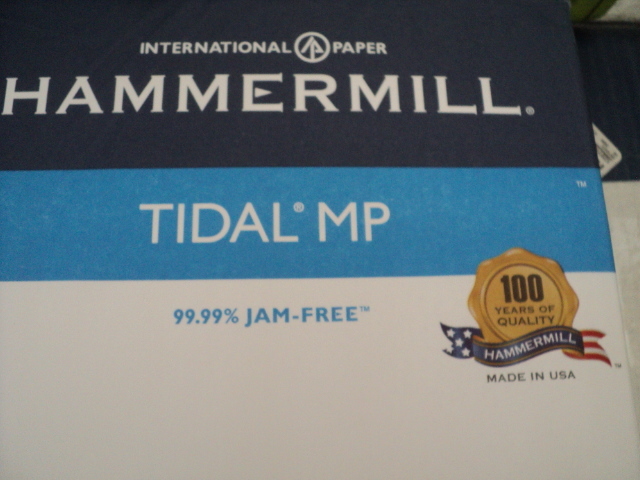 lot 143 image: Hammermill 5000 sheets of 8.5 x 14 ...