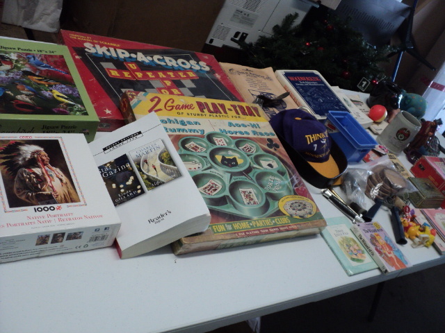 lot 168 image: vintage miscellaneous lot - see all...