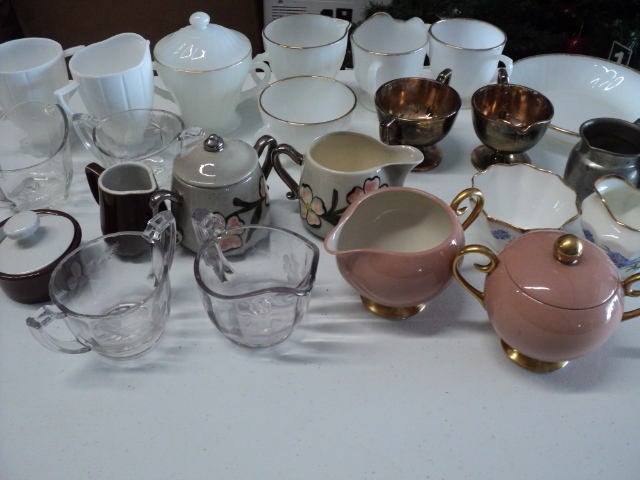 lot 175 image: sugar and creamer set...