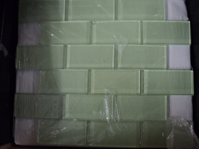 lot 194 image: 5 pieces subway mint green tile...