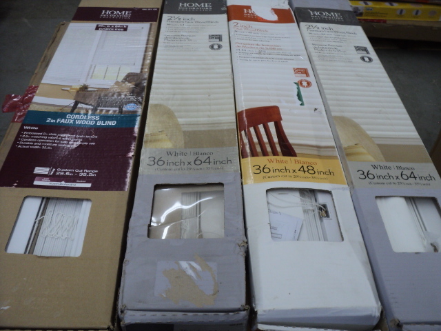 lot 251 image: 4 blinds 36x48 and 36x64...