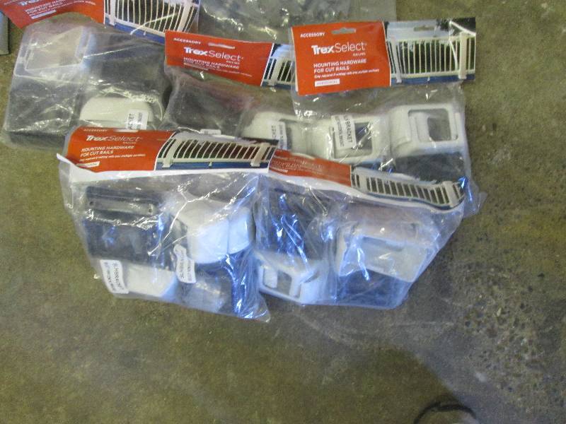 Lot of 4 Trex Select White Railing ...