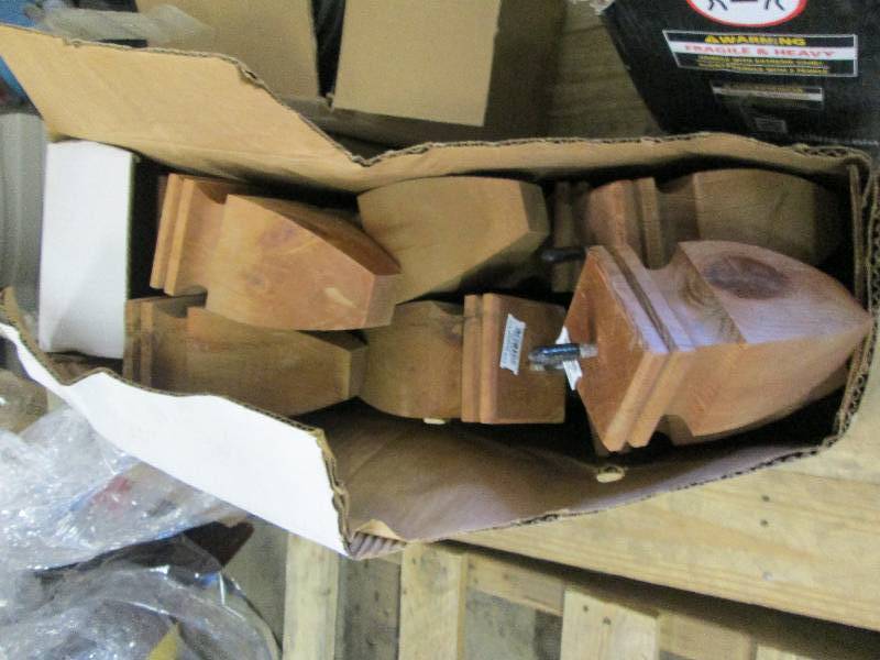 Large Lot of Wood French Gothic Fin...