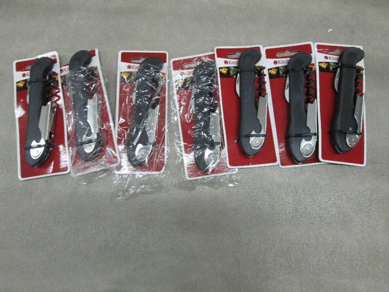 Lot of 7 Kitchenmate Soft Touch Cor...