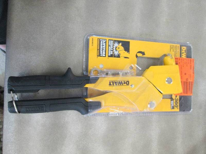 Dewalt 6 in. Swivel Head Riveter To...