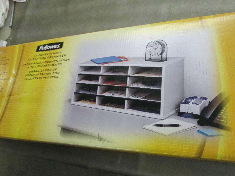 Fellowes 25004 12-Section Compartme...
