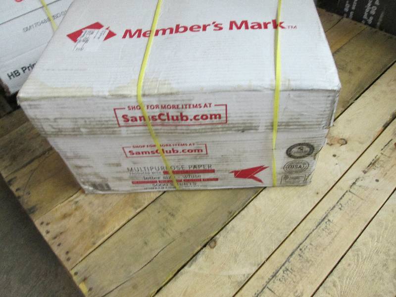 Case of Members Mark 20 Lb 8.5 x 11...