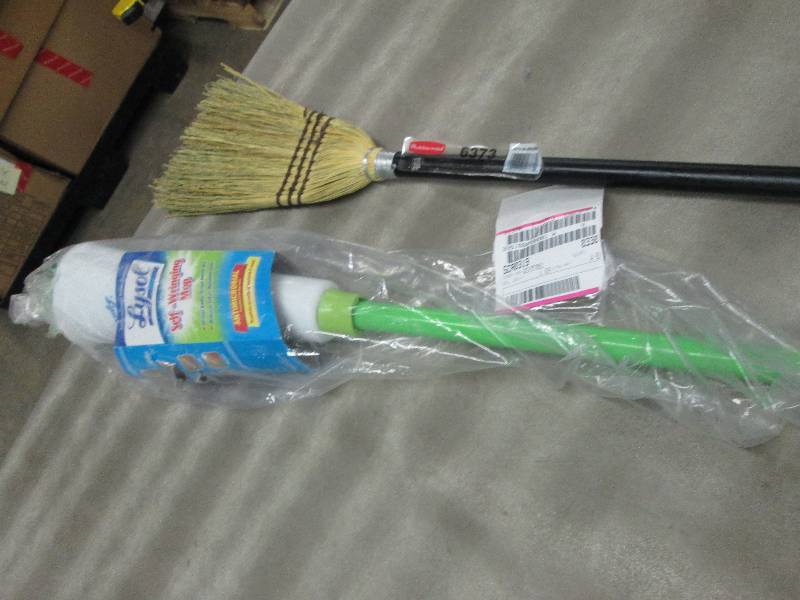 LYSOL� Brand Self Wringing Mop, Gr...