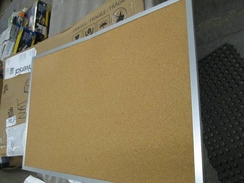Universal  24x36 Corkboard- slight ...