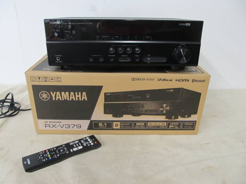 lot 21 image: Working YAMAHA RX-V379 Audio Visual Ampli-Tuner wBox & Remote