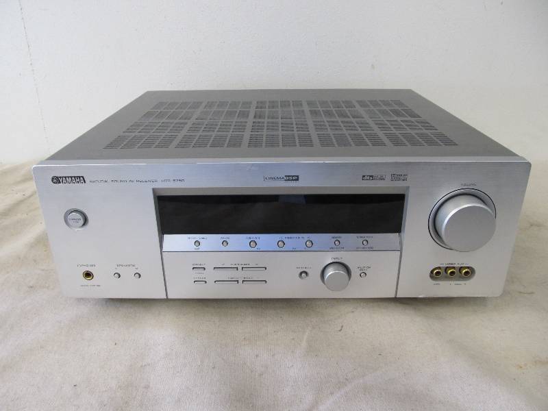 lot 22 image: Working YAMAHA HTR-5750 AV Receiver