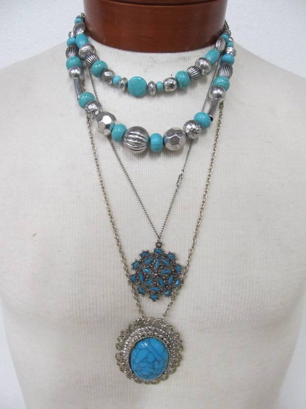 lot 46 image: Large Lot of Native AmericanSouthwestern Style Necklaces & Pendants SEE ALL PHOTOS